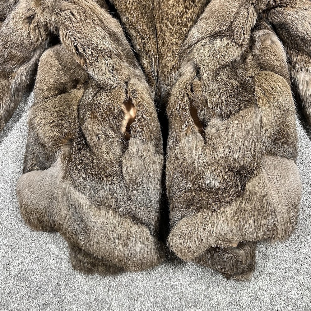 Vintage 80s 90s Rabbit Fur Coat Shawl Collar Size Medium Clasp Chevron Pattern - Picture 5 of 11